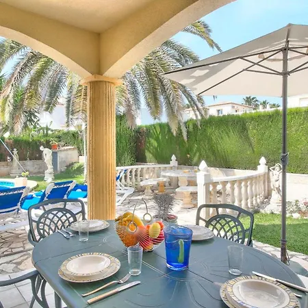 La Giralda Bo By Carlosferien Vila *