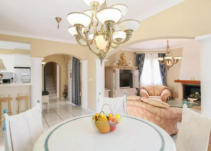 La Giralda Bo By Carlosferien *