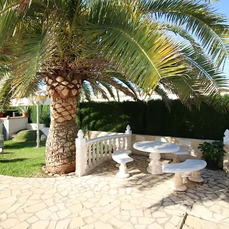 Villa La Giralda Bo *